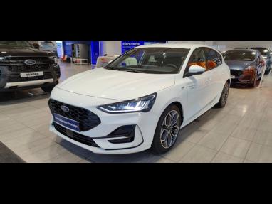 Voir le détail de l'offre de cette FORD Focus 1.0 Flexifuel mHEV 125ch ST-Line X de 2023 en vente à partir de 27 990 € 