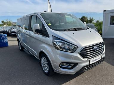 Voir le détail de l'offre de cette FORD Tourneo Custom 320 L2H1 2.0 EcoBlue Hybrid 130ch Titanium de 2022 en vente à partir de 485.87 €  / mois