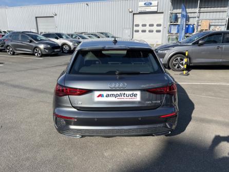 AUDI A3 Sportback 35 TFSI 150ch Mild Hybrid S line S tronic 7 à vendre à Besançon - Image n°6