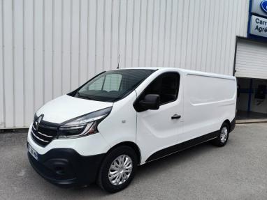 Voir le détail de l'offre de cette RENAULT Trafic Fg L2H1 1300 2.0 dCi 120ch Grand Confort E6 de 2021 en vente à partir de 284.42 €  / mois