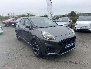 Voir le détail de l'offre de cette FORD Puma 1.0 EcoBoost 125ch S&S mHEV ST-Line X Powershift de 2023 en vente à partir de 234.25 €  / mois