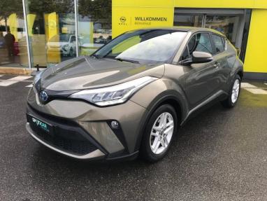 Voir le détail de l'offre de cette TOYOTA C-HR 122h Active 2WD E-CVT MY20 de 2022 en vente à partir de 202.4 €  / mois