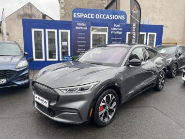 Voir le détail de l'offre de cette FORD Mustang Mach-E 351ch Extended Range 99kWh AWD de 2021 en vente à partir de 319.23 €  / mois