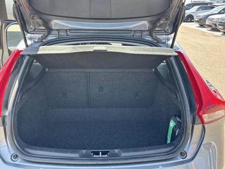 VOLVO V40 T2 122ch Signature Edition Geartronic à vendre à Troyes - Image n°6