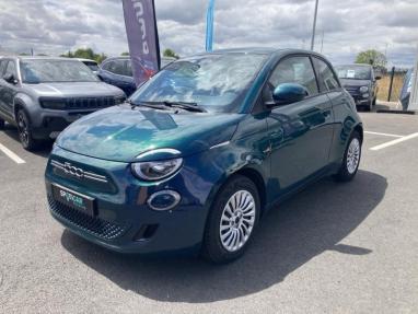 Voir le détail de l'offre de cette FIAT 500 e 95ch Action de 2022 en vente à partir de 15 999 €