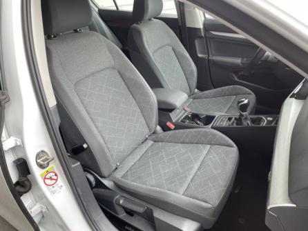 VOLKSWAGEN Golf 2.0 TDI SCR 115ch Life Business à vendre à Reims - Image n°11