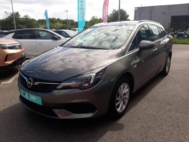 Voir le détail de l'offre de cette OPEL Astra Sports Tourer 1.2 Turbo 130ch Elegance 7cv de 2020 en vente à partir de 11 989 € 