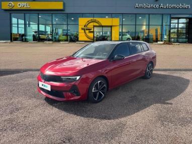 Voir le détail de l'offre de cette OPEL Astra Sports Tourer 1.2 Turbo Hybrid 136ch GS e-DCT 6 de 2025 en vente à partir de 32 399 € 