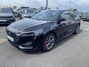 Voir le détail de l'offre de cette FORD Focus 1.0 EcoBoost mHEV 155ch ST-Line X Powershift de 2022 en vente à partir de 23 399 €