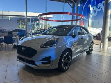 Voir le détail de l'offre de cette FORD Puma 1.0 EcoBoost Hybrid 125ch ST-Line X S&S de 2025 en vente à partir de 28 990 € 