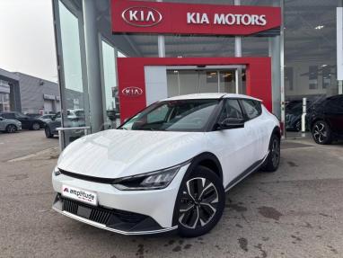 Voir le détail de l'offre de cette KIA EV6 325ch Air Active 4WD de 2023 en vente à partir de 460.41 €  / mois